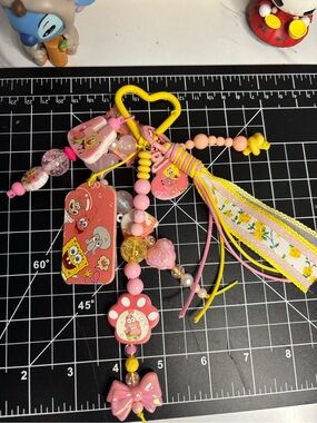 Pink SpongeBob & Friends Charm Keychain with Heart Clip